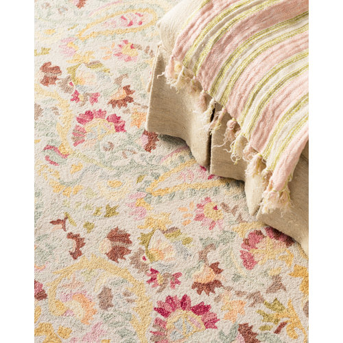 Dash and Albert Rugs Ines Paisley Hand Hooked Wool Beige/Pink/Yellow